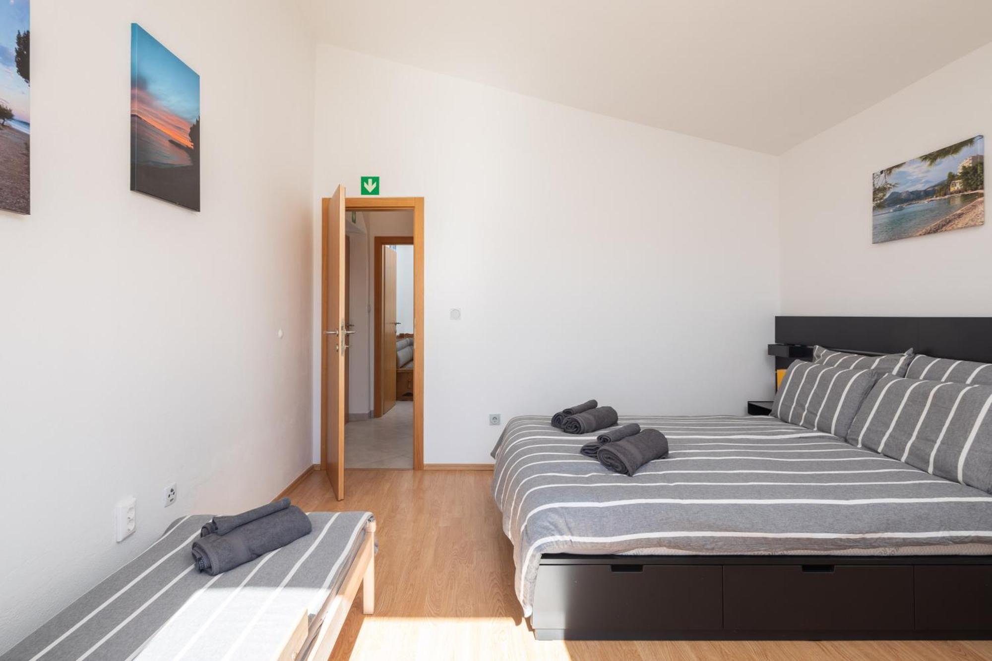 Sunshine Suites Омиш Экстерьер фото